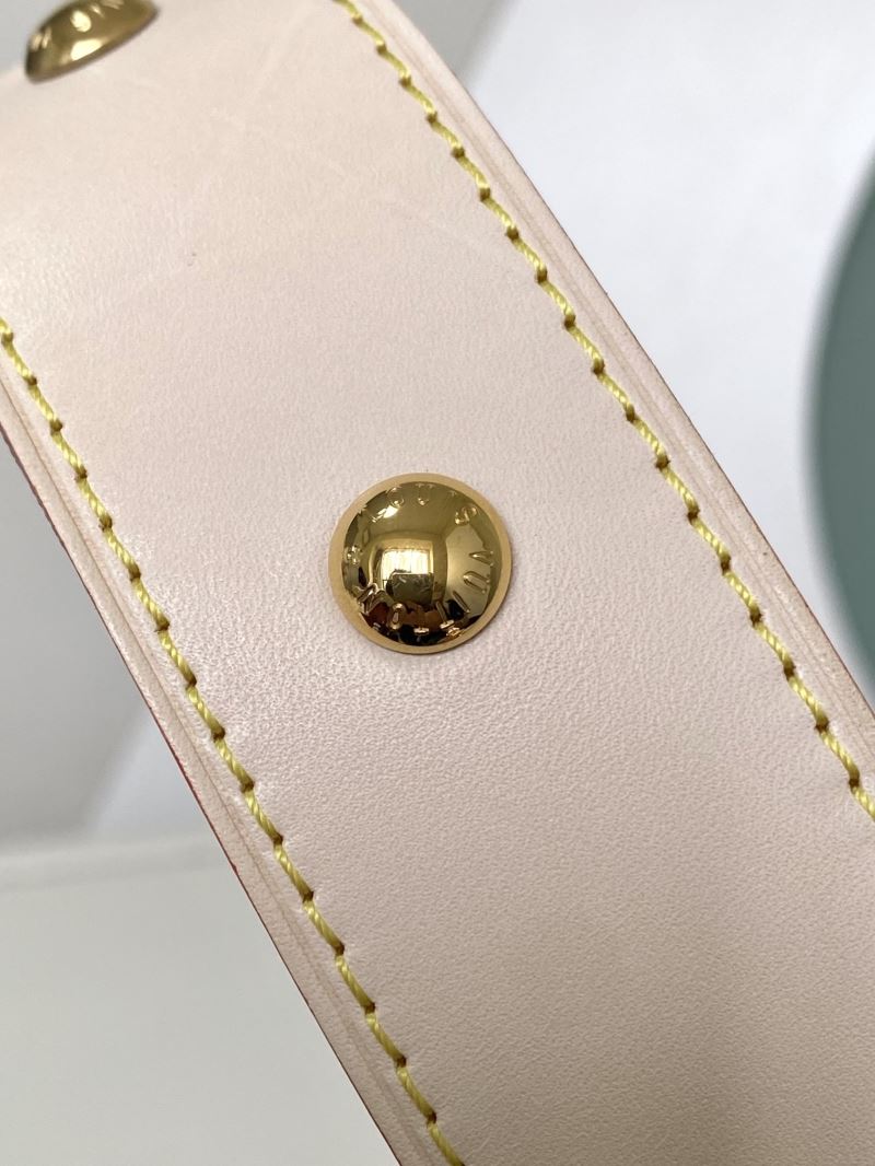 Louis Vuitton Shopping Bags